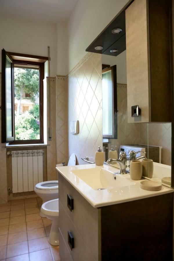 Pepe Apartment -Lago Di Bracciano Trevignano Romano Eksteriør billede